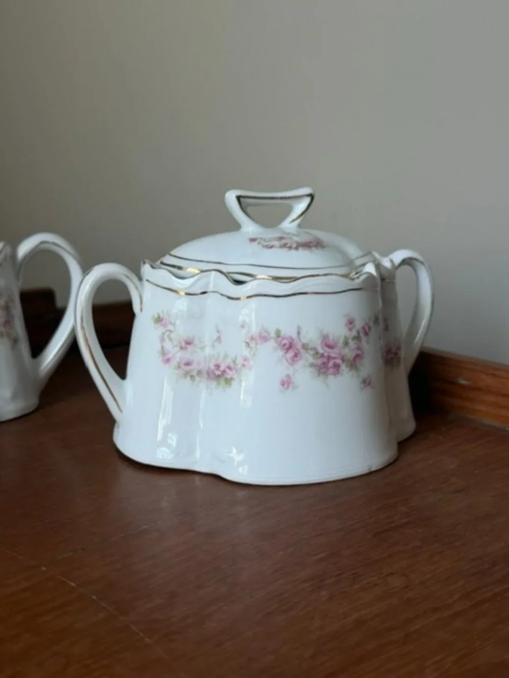 Vintage Sugar Bowl and Creamer Set
